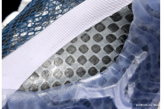 Jordan 11 'Blue Snakeskin' Air Low CD6846-102 CD6846-102 0303